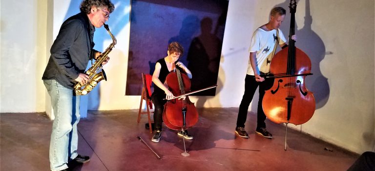 Agustí Martínez, Paloma Carrasco, Johannes Nästesjö, at TepekaleSound, 23-10-2018 Agustí Martínez, Paloma Carrasco, Johannes Nästesjö, at TepekaleSound, 23-10-2018