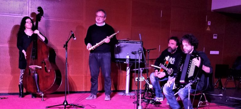 CINETICO GROUP play for “Nine variation on a dance theme” Hilary Harris (1967) BCN ImproFest2019, 2-3-2019 CINETICO GROUP play for “Nine variation on a dance theme” Hilary Harris (1967) BCN ImproFest2019, 2-3-2019
